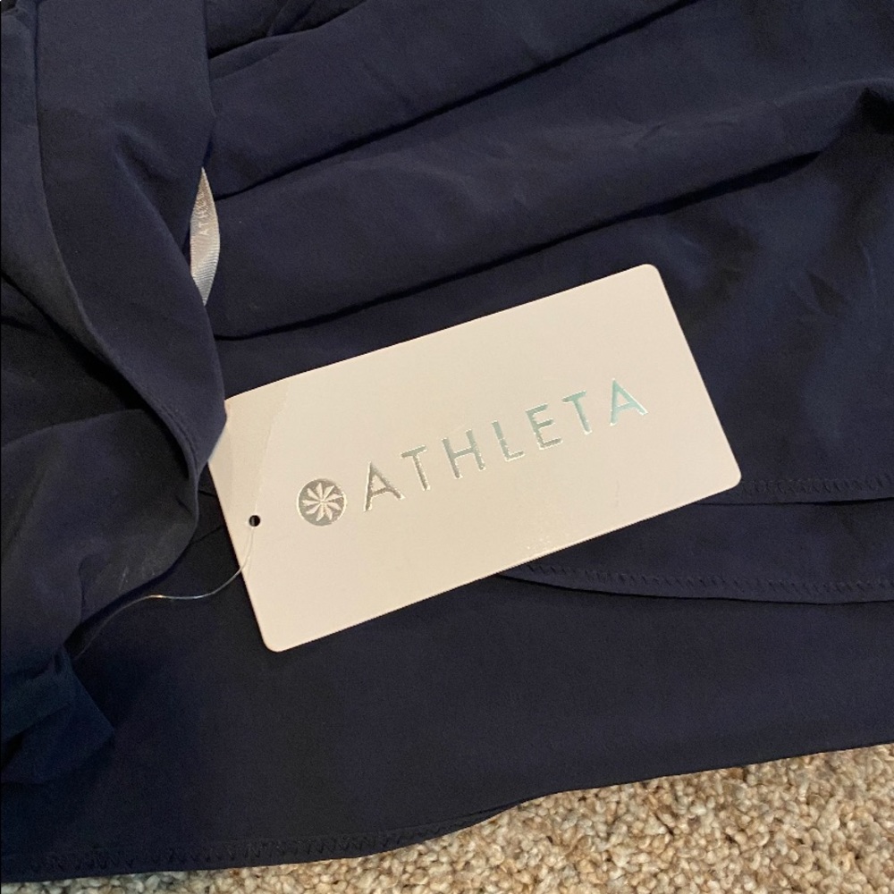 Athleta top